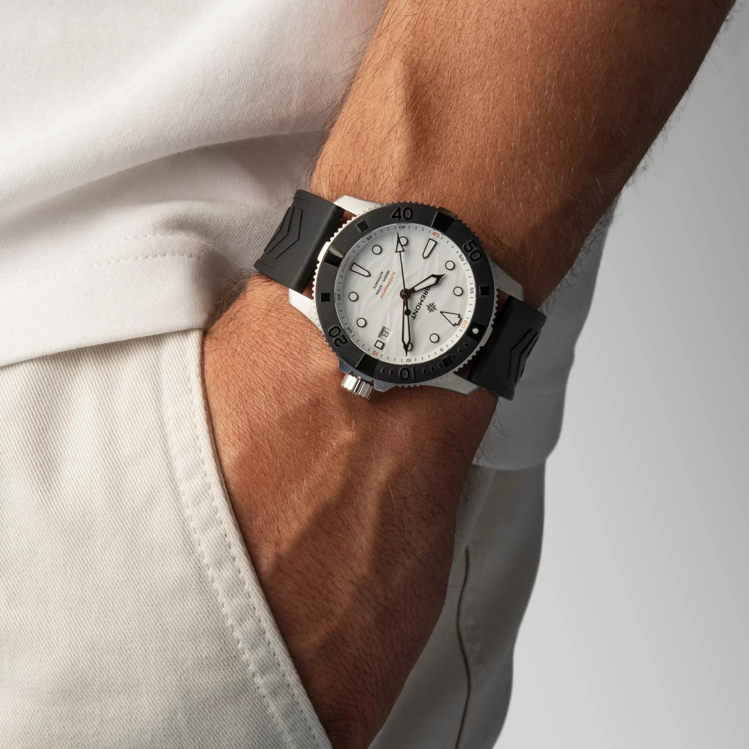 Supermarine 500m, Polar White - Image 6